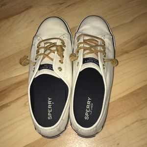Cream Sperrys